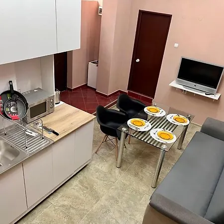 за гости николови Lejlighed *